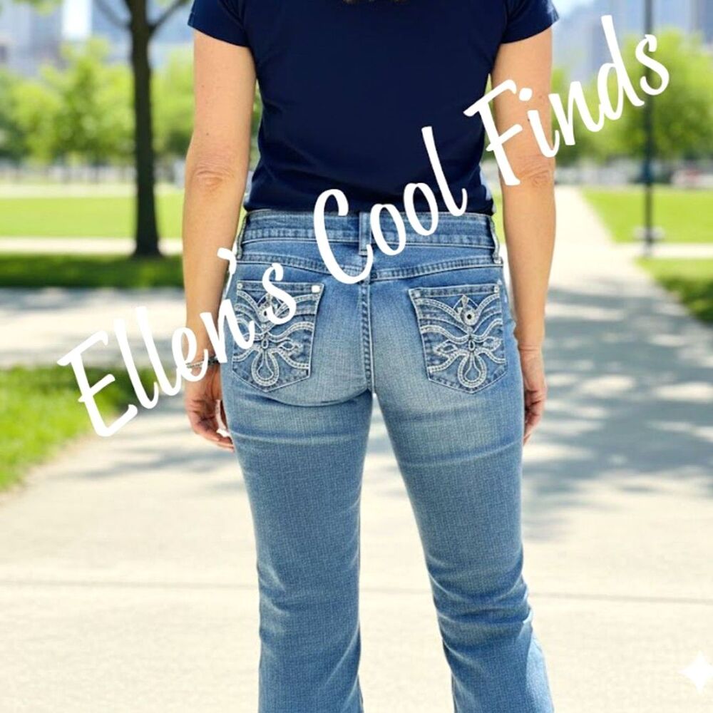 Roz & Ali Western Jeans Embellished Pockets | 28" W x 30" L | Coastal Cowgirl